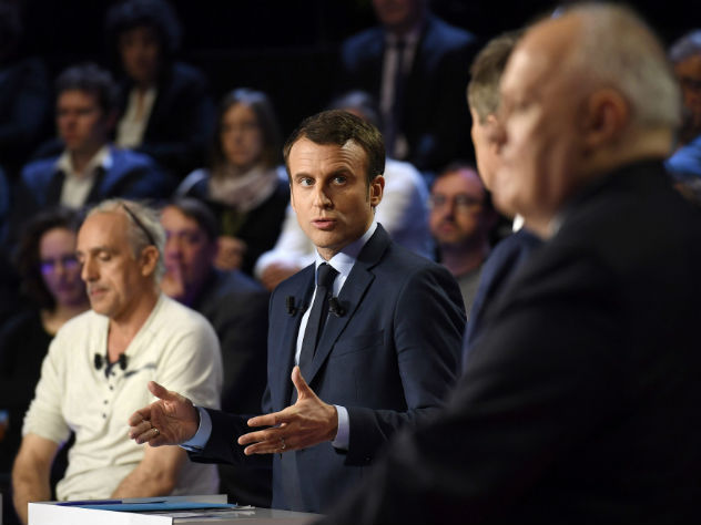 Жан-Люк Меланшон победил на дебатах претендентов в президенты Франции