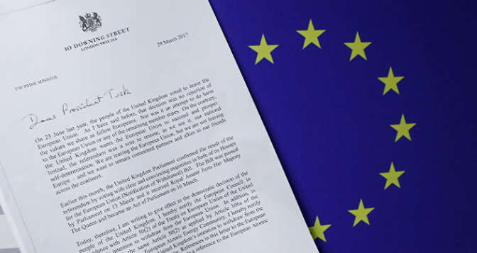 Европарламент начал обговаривать резолюцию по Brexit