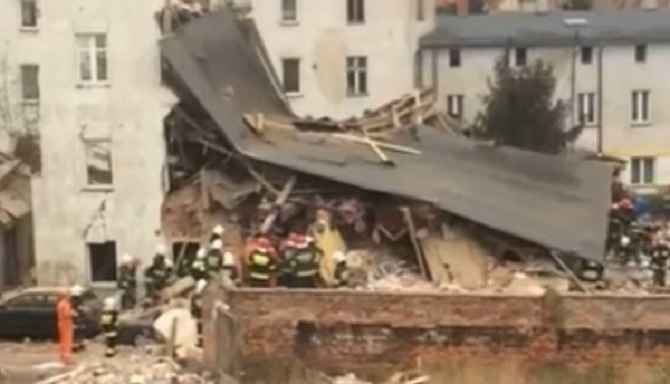В польском Свебодзице обвалился дом, погибли 6 человек
