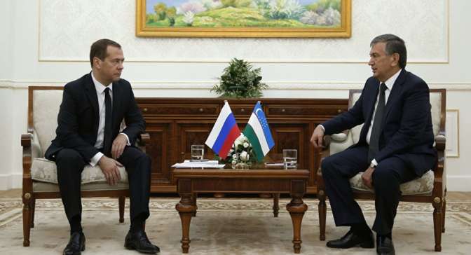 Медведев 5 апреля обсудит с президентом Узбекистана торгово-экономическое сотрудничество