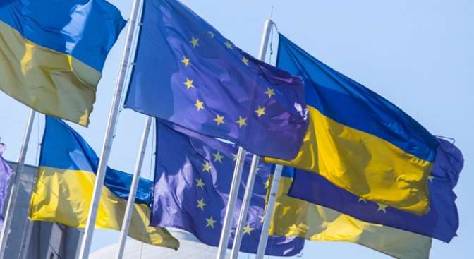 Европарламент проголосовал за отмену визового режима для жителей государства Украины