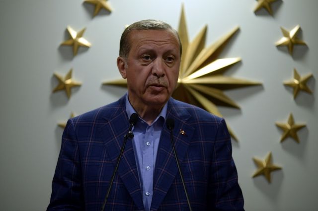 Большинство турок поддержали расширение власти Эрдогана — Референдум в Турции
