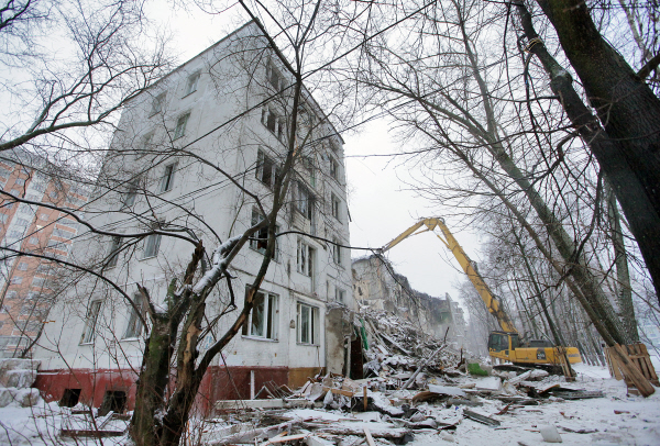 Стало известно, сколько пятиэтажек в нынешнем году снесут в российской столице — Процесс пошел