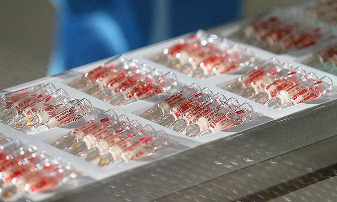 В русские клиники попали лекарства с битым стеклом в ампулах