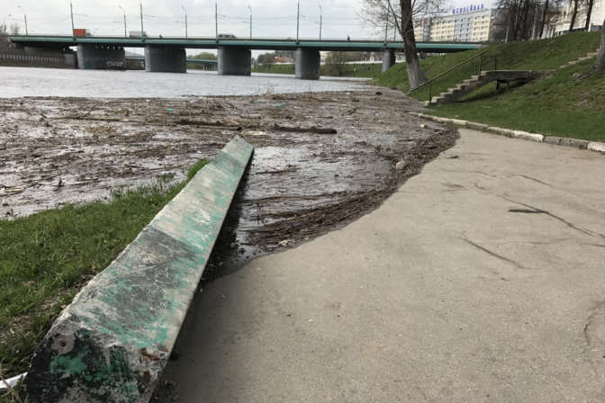 В Рыбинске затопило набережную