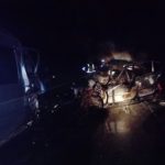 4 человека погибли в итоге столкновения автомобиля с микроавтобусом на Урале