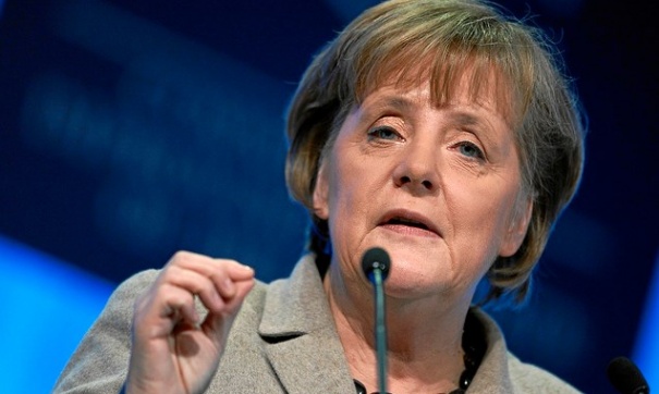 Партия Меркель лидирует на местных выборах на западе ФРГ