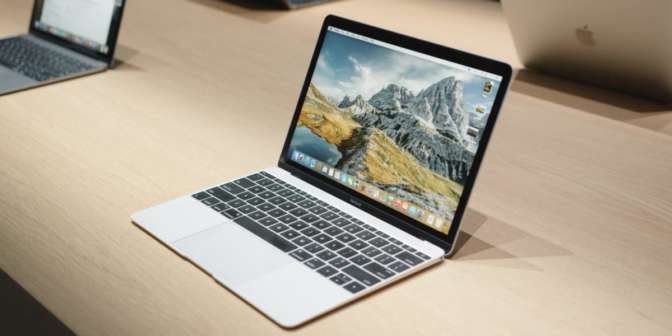Apple представит три обновленные модели ноутбуков