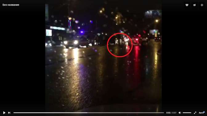 В Барнауле пешеход попал под колеса сразу 2-х авто