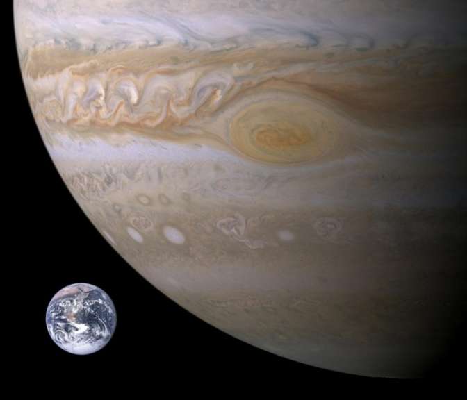 Ученые увидели снегопады на Юпитере