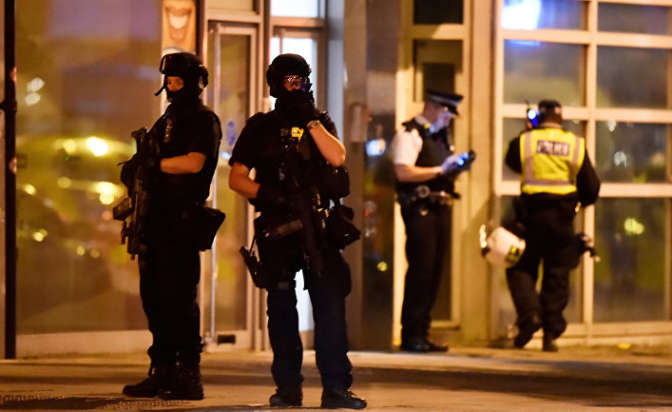 В столице Англии в итоге 2-х терактов пострадали шесть человек