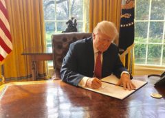 Госдеп объявил о готовности выполнить иммиграционный указ Трампа