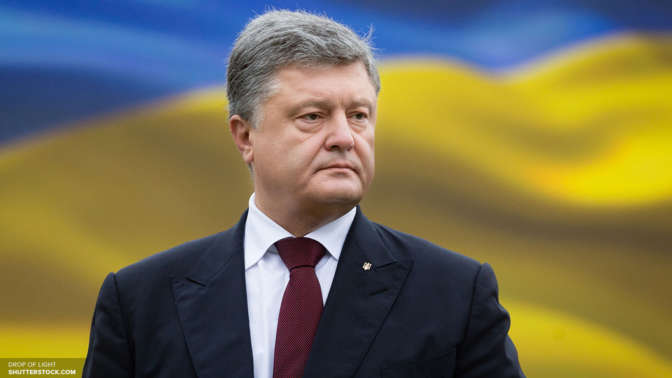 Порошенко подписал закон о запрете в Украинском государстве георгиевских лент — Штрафы и аресты