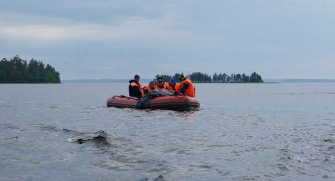 На перегруженной лодке в Челябинской области было девять человек