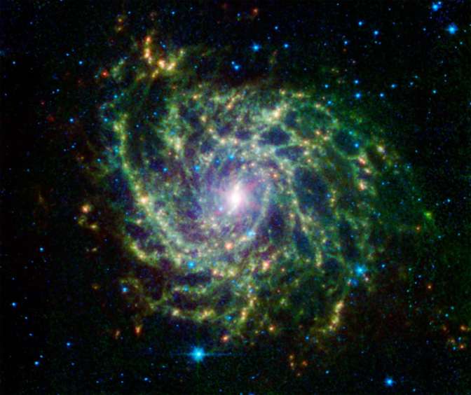Снимок: «Спрятавшаяся» галактика запечатлена космическим телескопом «Хаббл»