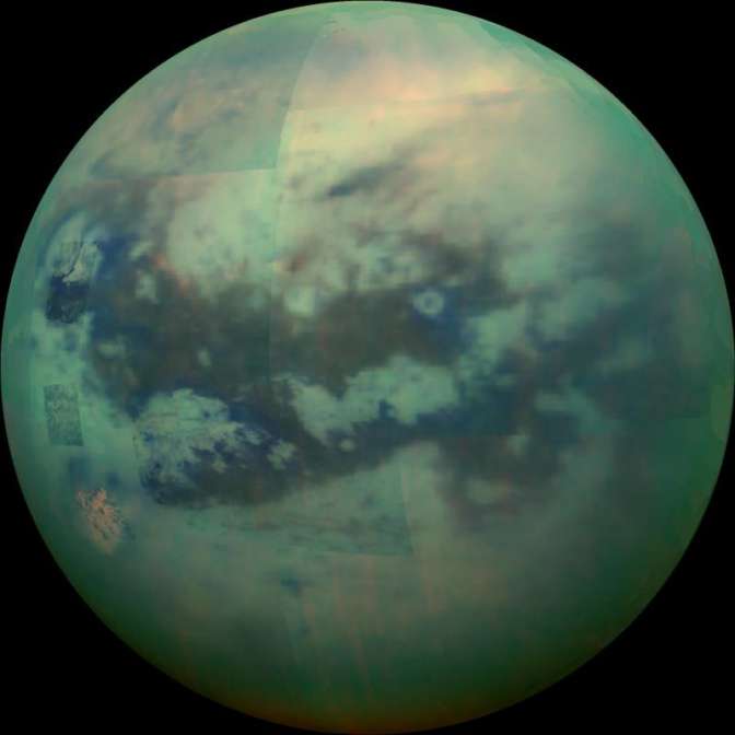 NASA отыскали в атмосфере Титана аналоги клеточных мембран
