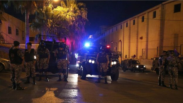 В израильском посольстве в столице Иордании убили 2-х местных