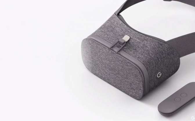 Самсунг Galaxy S8 и S8+ сейчас поддерживают Daydream View VR