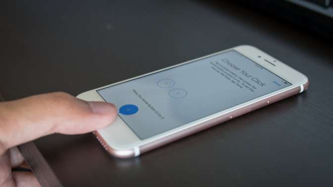 Сканер лица в iPhone 8 сумеет распознавать лица нескольких людей
