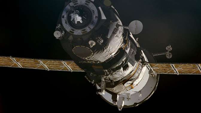 Космический фургон «Прогресс МС-07» в первый раз достигнет МКС за три часа