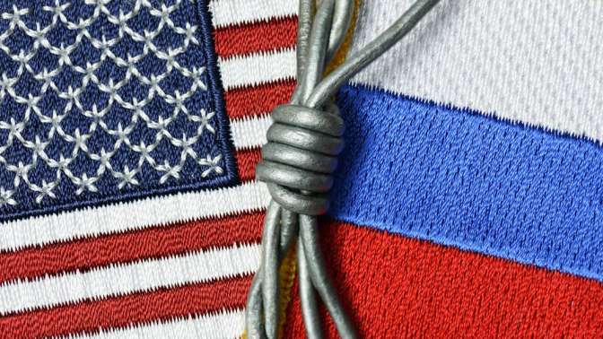 В Совфеде предупредили о вероятной заморозке работы русских посольств в США