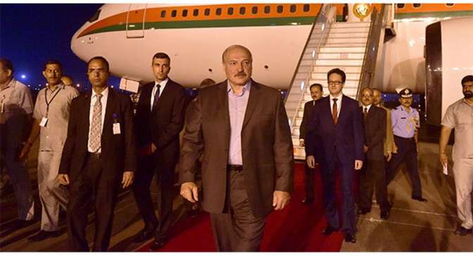 Президент Белоруссии сегодня направится с официальным визитом в Индию