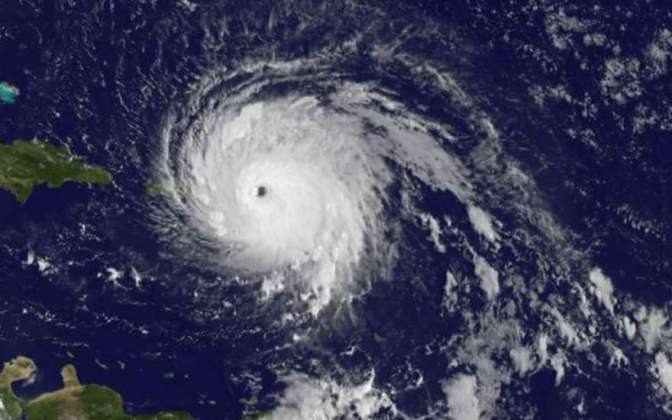 Майами превратился в город-призрак после эвакуации граждан перед приходом урагана Ирма