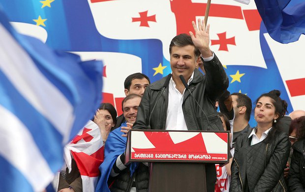 Саакашвили поехал в Черновцы