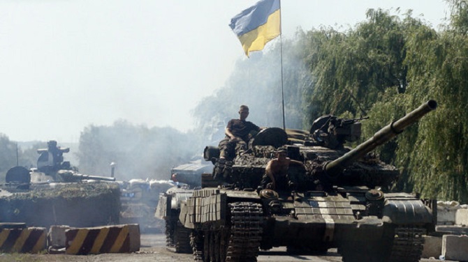 Боевики 25 раз обстреляли украинские позиции в зоне АТО, ранен один военный