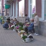 В Петербурге запретят размещать торговые точки ближе ста метров от метро