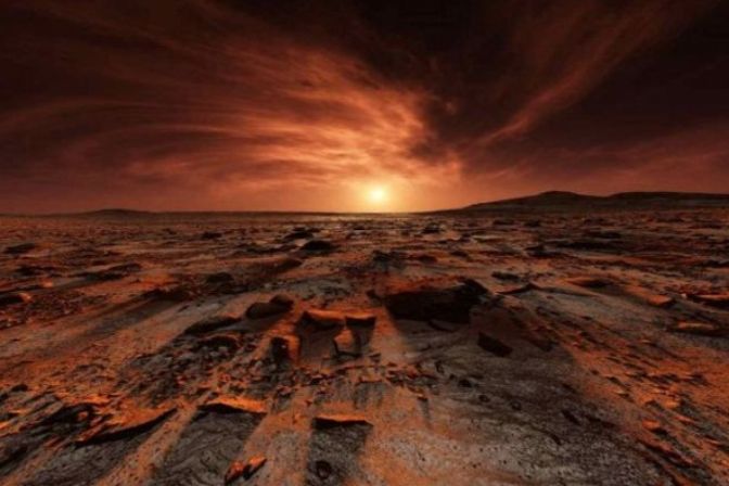 Уфологи отыскали на одном из снимков Марса вооруженного инопланетянина