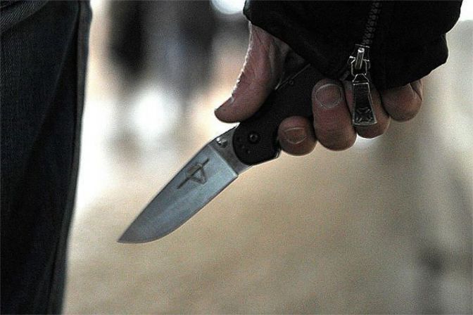 Неизвестный в Хорватии напал с ножом на гостей кафе