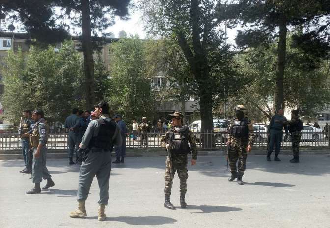 Террорист-смертник совершил самоподрыв у стадиона в Кабуле