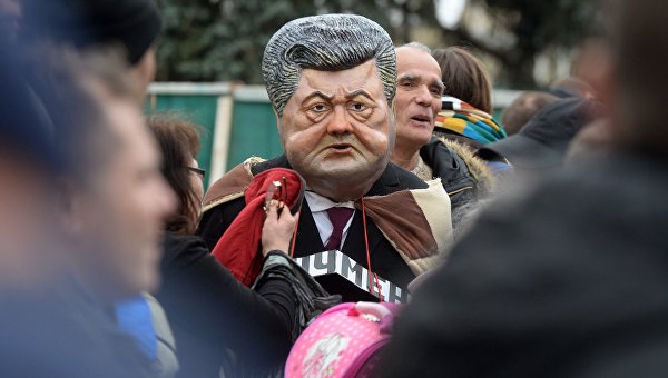 Правоохранителей в три раза больше, чем митингующих — Протест под Радой