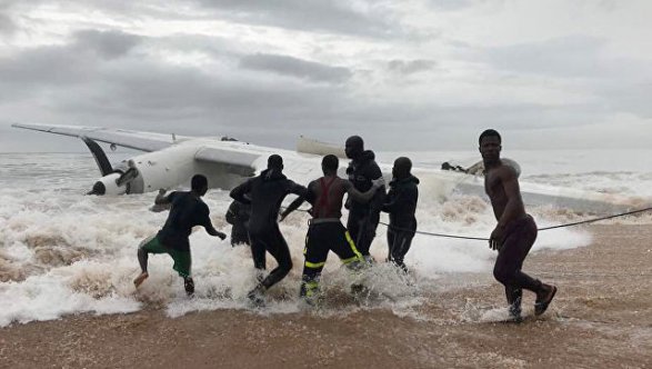Жертвами крушения самолета в Кот-д`ивуаре стали жители Молдавии