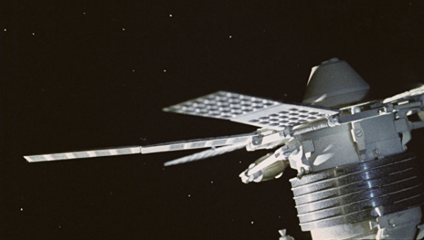 Немалый советский спутник в скором времени опустится на Землю — Ученые
