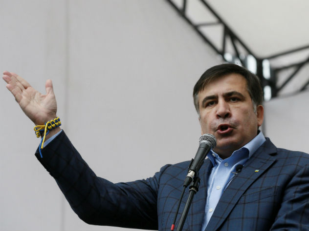Саакашвили обвинил Порошенко в организации похищения его соратников
