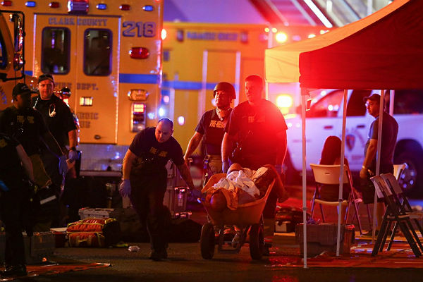 Число погибших стрельбы в Лас-Вегасе выросло до 59 человек
