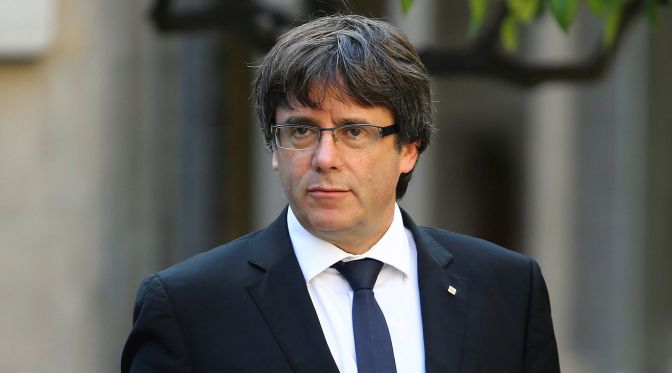 Экс-глава Каталонии Пучдемон сдался милиции в Бельгии