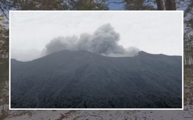 На Бали началось извержение мощного вулкана