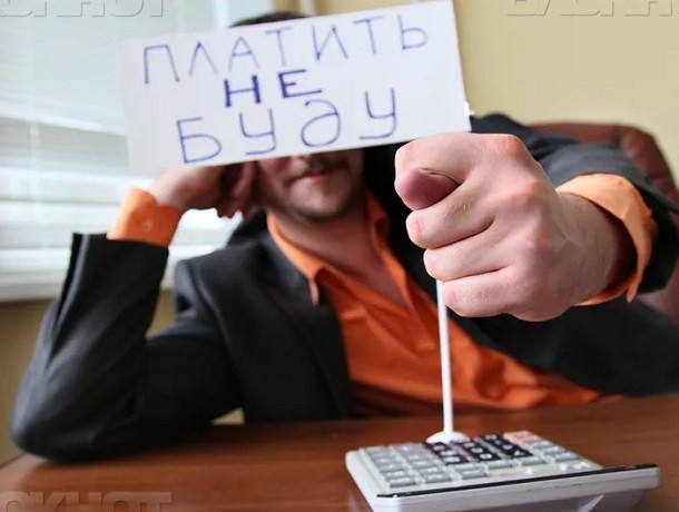 На Ставрополье заместитель начальника налоговой службы обвиняется в злоупотреблении полномочиями