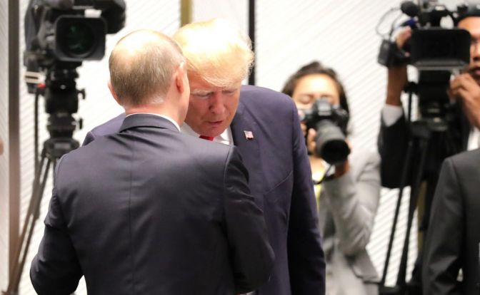 Трамп: Я верю Путину, РФ не вмешивалась в выборы США
