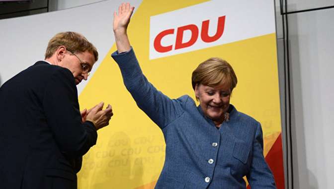 В Германии СДПГ одобрила предварительные переговоры с партией Меркель о создании коалиции