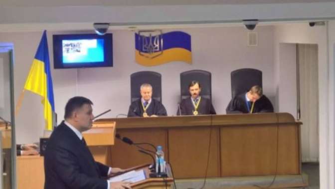 Порошенко продлил работу миссии по изучению катастрофы MH17 в Донбассе
