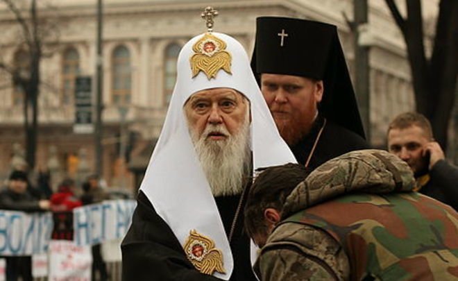 Филарет объявил о готовности увидеться с патриархом Кириллом