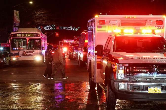 Жертвами пожара в Нью-Йорке стали 12 человек