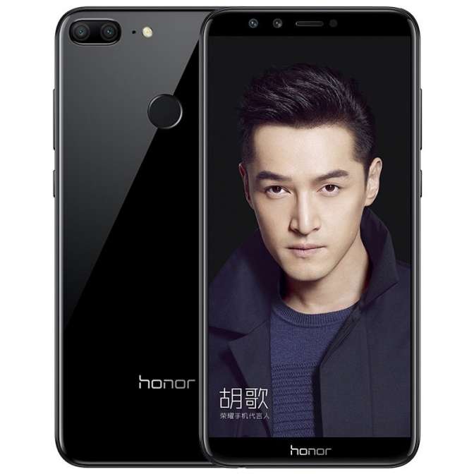 Huawei представила смартфон Honor 9 Lite с четырьмя камерами за $180