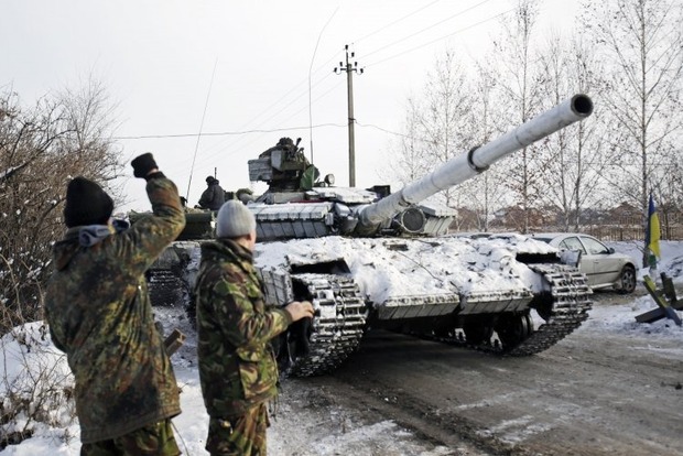 Боевики выпустили 15 артиллерийских снарядов между Водяным и Талаковкой — Штаб АТО
