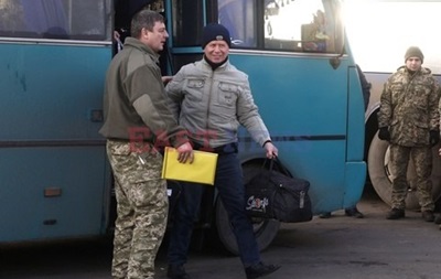 США ожидают освобождения всех заложников и выполнения «Минска» в 2016-м году
