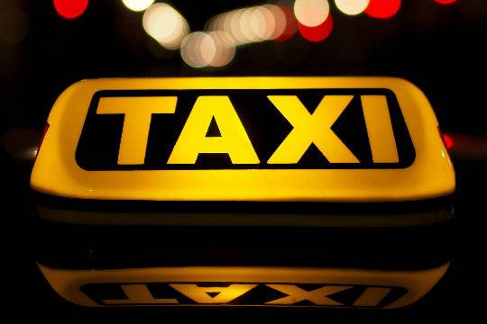 В Сургуте чиновников пересадят в такси